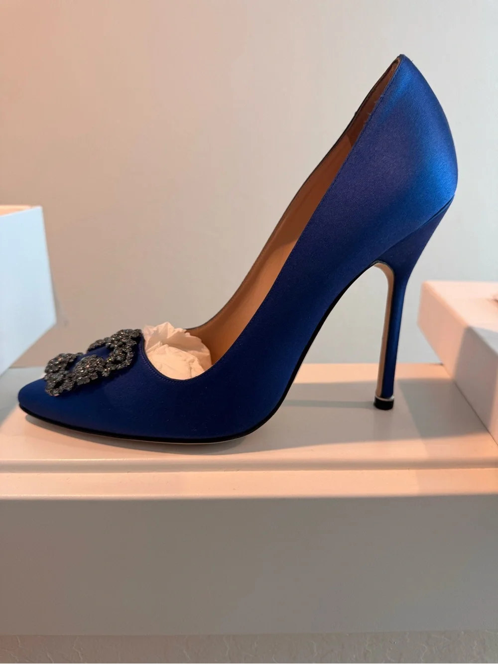 Manolo Blahnik manolo blahnik